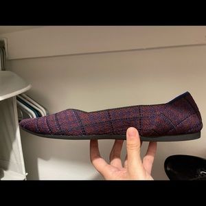Rothy’s Cranberry Plaid points size 12.5